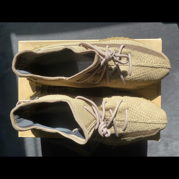 Adidas Yeezy Boost 350 V2 Size 16 Like New. Kanye